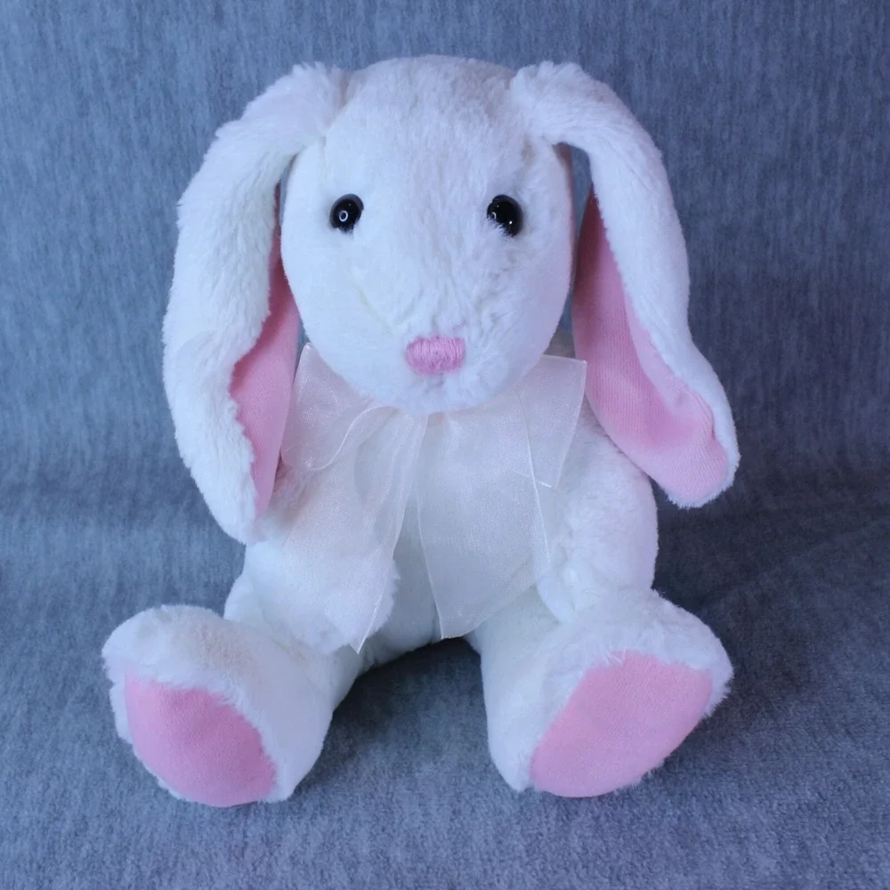 BUNNY RABBIT WHITE 10